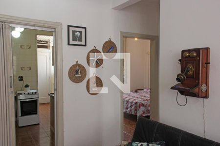 Sala de apartamento para alugar com 2 quartos, 89m² em Gonzaga, Santos