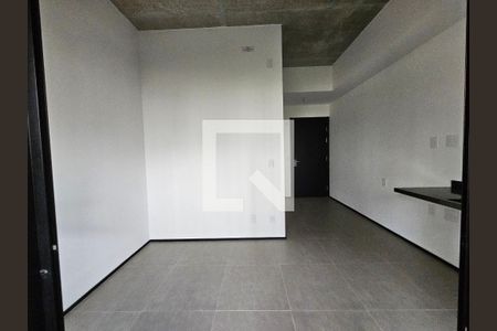 Sala/Cozinha de kitnet/studio à venda com 1 quarto, 24m² em Brooklin, São Paulo