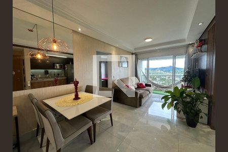 Sala de apartamento à venda com 2 quartos, 70m² em Melville Empresarial Ii, Barueri