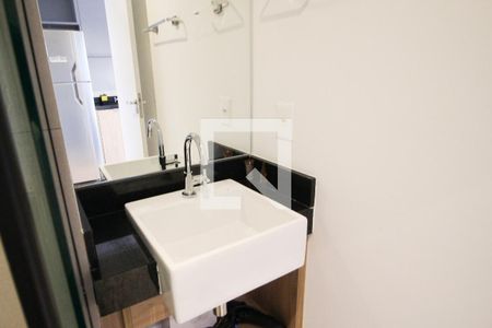 Banheiro de kitnet/studio à venda com 1 quarto, 24m² em Vila Olímpia, São Paulo