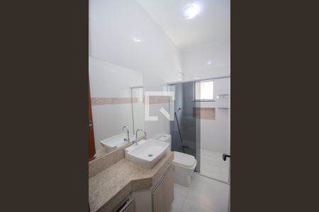 Banheiro da Suíte de casa à venda com 3 quartos, 180m² em Sapucaias I, Contagem