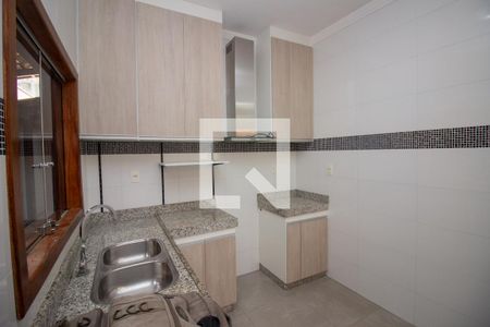 Cozinha de casa à venda com 3 quartos, 180m² em Sapucaias I, Contagem