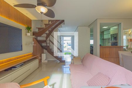 Sala de casa de condomínio à venda com 3 quartos, 160m² em Centro, Canoas