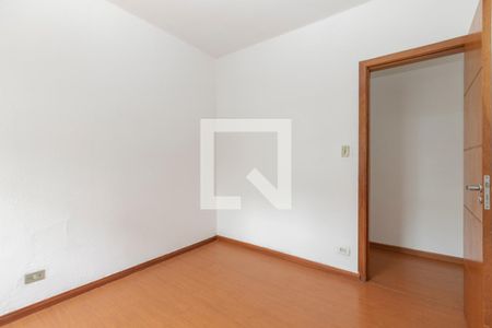 Quarto 2 de casa à venda com 4 quartos, 150m² em Jardim Aeroporto, São Paulo