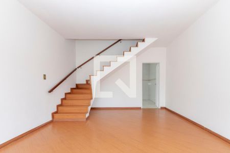 Sala de casa à venda com 4 quartos, 150m² em Jardim Aeroporto, São Paulo