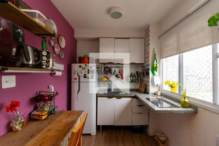 Cozinha de apartamento à venda com 1 quarto, 24m² em Sé, São Paulo