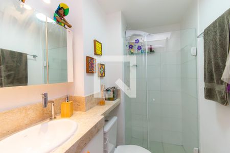 Banheiro de apartamento à venda com 1 quarto, 24m² em Sé, São Paulo
