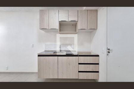Detalhe de apartamento para alugar com 1 quarto, 32m² em Parque Industrial Tomas Edson, São Paulo