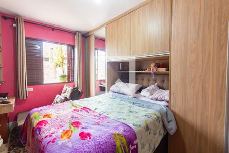 Quarto 2 de casa à venda com 2 quartos, 121m² em Veloso, Osasco