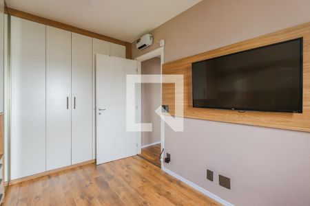 Quarto 1 de apartamento para alugar com 2 quartos, 56m² em Jardim Maria Rosa, Taboão da Serra