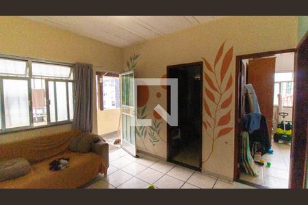 Casa à venda com 6 quartos, 250m² em Santa Rosa, Niterói