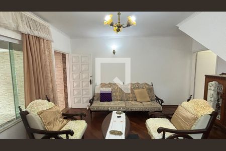 Sala  de casa à venda com 3 quartos, 145m² em Vila Pires, Santo André