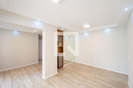 Sala de apartamento para alugar com 2 quartos, 67m² em Chácara Inglesa, São Paulo