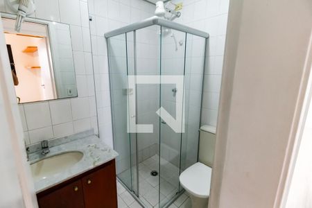 Banheiro Corredor de apartamento à venda com 3 quartos, 65m² em Vila Progredior, São Paulo