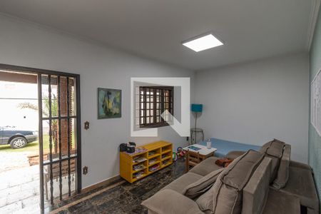 Sala de TV de casa para alugar com 4 quartos, 200m² em Jardim Boa Vista, Hortolândia