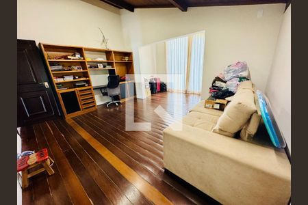 Casa à venda com 4 quartos, 1000m² em Santa Branca, Belo Horizonte