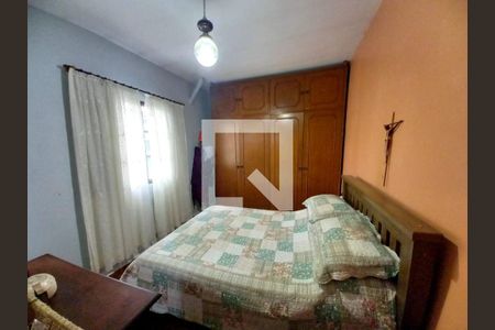 Casa à venda com 4 quartos, 209m² em Jardim Bela Vista, Santo André