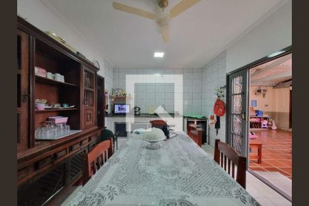 Casa à venda com 3 quartos, 245m² em Jardim Santa Genebra II (Barao Geraldo), Campinas