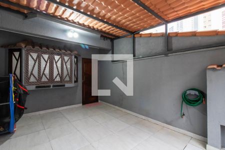 Garagem 2 de casa à venda com 2 quartos, 77m² em Vila dos Telles, Guarulhos
