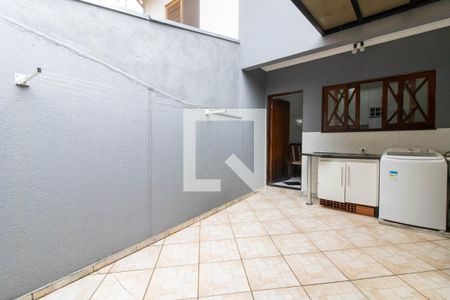 Garagem  de casa à venda com 2 quartos, 77m² em Vila dos Telles, Guarulhos