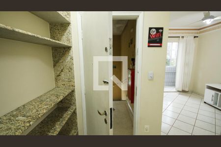 Sala de apartamento para alugar com 1 quarto, 74m² em Vila Caiçara, Praia Grande