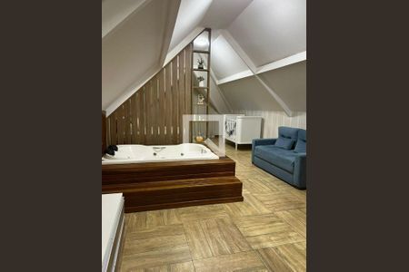 Casa à venda com 4 quartos, 356m² em Recreio dos Bandeirantes, Rio de Janeiro