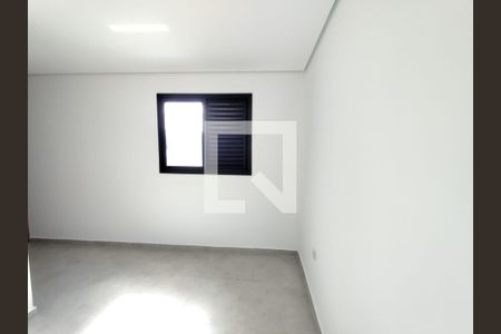 Casa à venda com 2 quartos, 140m² em Vila Scarpelli, Santo André