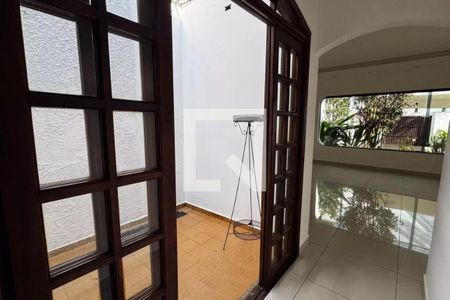 Casa à venda com 5 quartos, 320m² em Vila Santa Teresa, Santo André