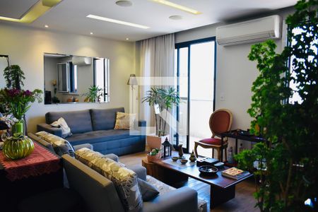 Sala de apartamento à venda com 2 quartos, 135m² em Mirandópolis , São Paulo