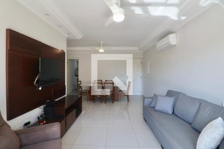 Sala de apartamento para alugar com 2 quartos, 85m² em Jardim Las Palmas, Guarujá