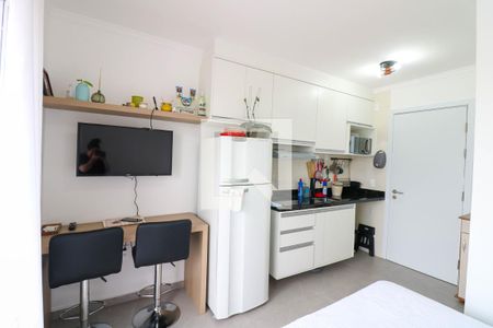 Cozinha de kitnet/studio para alugar com 1 quarto, 20m² em Vila das Belezas, São Paulo