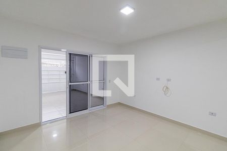 Sala/Cozinha de casa para alugar com 2 quartos, 150m² em Cidade Nova São Miguel, São Paulo