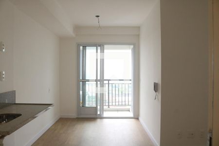 Sala/Cozinha de apartamento para alugar com 2 quartos, 41m² em Água Branca, São Paulo