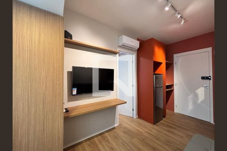 Sala/Cozinha de apartamento para alugar com 1 quarto, 30m² em Vila Olímpia, São Paulo