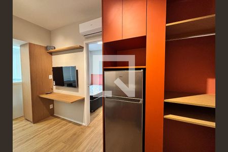 Sala/Cozinha de apartamento para alugar com 1 quarto, 30m² em Vila Olímpia, São Paulo