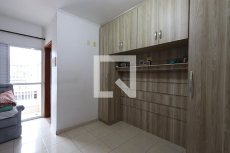 Suíte de casa à venda com 2 quartos, 220m² em Vila Tolstoi, São Paulo