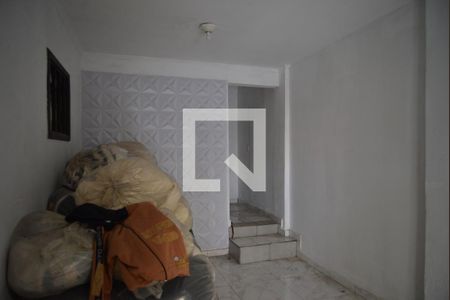 Sala de casa para alugar com 2 quartos, 220m² em Jardim Santo Alberto, Santo André