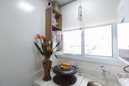 Cozinha e Área de Serviço de apartamento à venda com 1 quarto, 50m² em Vila Jacuí, São Paulo