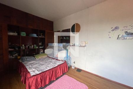 Quarto de casa para alugar com 3 quartos, 165m² em Jardim Primavera, Duque de Caxias