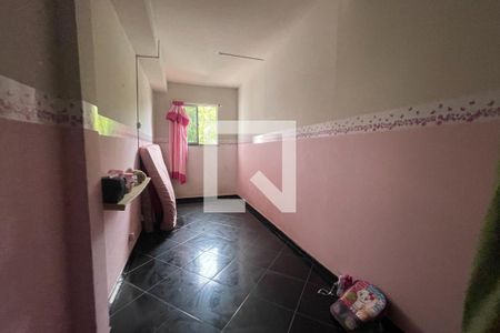 Quarto 2 de casa para alugar com 3 quartos, 165m² em Jardim Primavera, Duque de Caxias