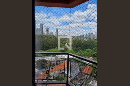 Apartamento para alugar com 2 quartos, 60m² em Jardim Tupanci, Barueri