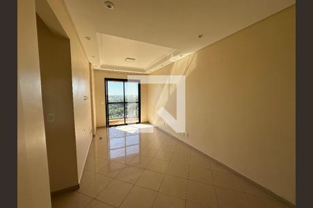 Sala de apartamento para alugar com 2 quartos, 60m² em Jardim Tupanci, Barueri
