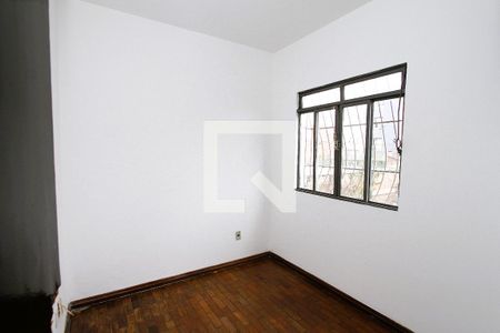 Quarto 2 de apartamento para alugar com 2 quartos, 50m² em Sagrada Família, Belo Horizonte