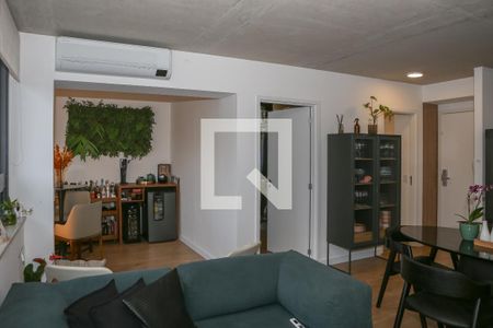Sala de apartamento à venda com 1 quarto, 66m² em Vila Ipojuca, São Paulo