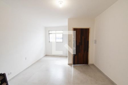 Sala de casa à venda com 2 quartos, 80m² em Vila Monumento, São Paulo