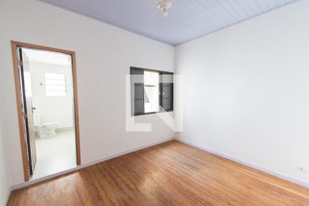 Suíte de casa à venda com 2 quartos, 80m² em Vila Monumento, São Paulo