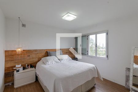 Suíte 1 de apartamento à venda com 2 quartos, 107m² em Vila Olímpia, São Paulo