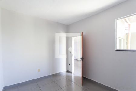 Quarto 2 de casa para alugar com 3 quartos, 100m² em Jaqueline, Belo Horizonte