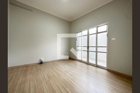Quarto 1 de casa para alugar com 8 quartos, 406m² em Centro, Uberlândia