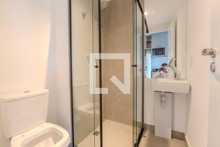 Banheiro de kitnet/studio à venda com 1 quarto, 24m² em Bela Vista, São Paulo